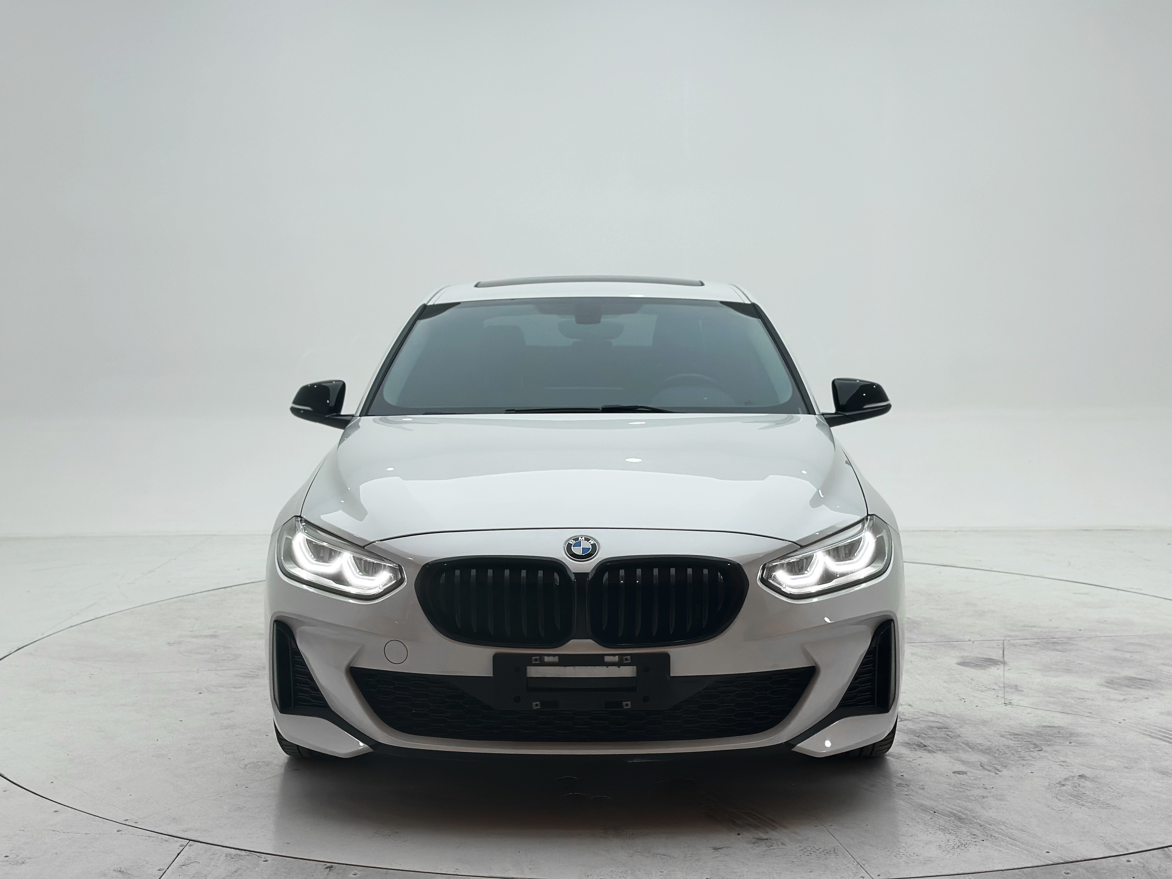 BMW 121i